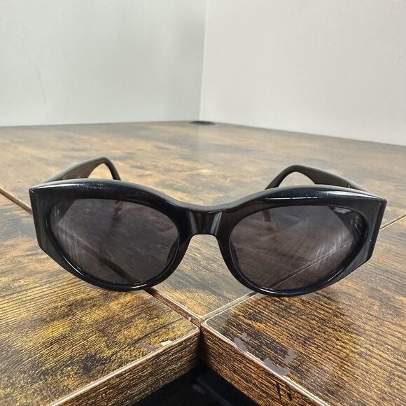 Chanel Sunglasses 04152 94305 Womens Black Oval Gray Tinted Logo Acetate Italy main image 8